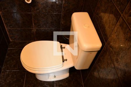 Casa de condomínio para alugar com 379m², 4 quartos e 4 vagasLavabo