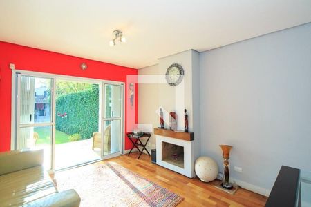 Casa à venda com 4 quartos, 320m² em Santo Amaro, São Paulo