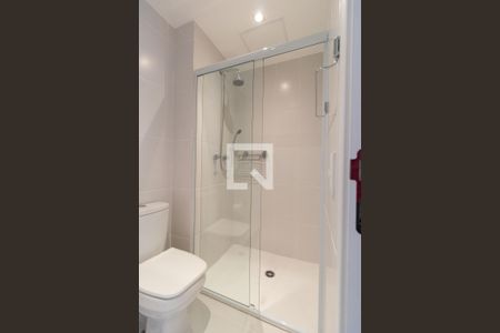 Banheiro de kitnet/studio à venda com 1 quarto, 22m² em Butantã, São Paulo