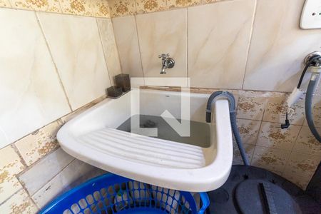 Casa à venda com 240m², 3 quartos e 2 vagasLavanderia