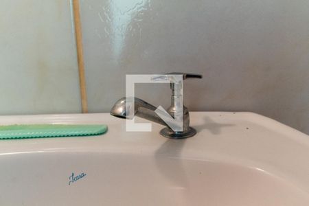 Casa à venda com 240m², 3 quartos e 2 vagasBanheiro - torneira