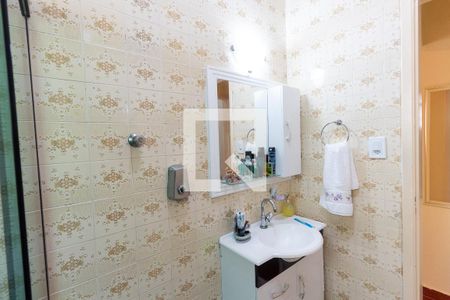 Casa à venda com 240m², 3 quartos e 2 vagasBanheiro da Suíte 1