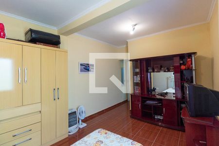 Quarto Suíte 1 de casa à venda com 3 quartos, 240m² em Vila Libanesa, São Paulo