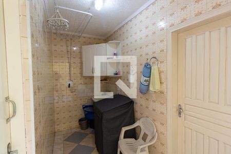 Casa à venda com 240m², 3 quartos e 2 vagasLavanderia