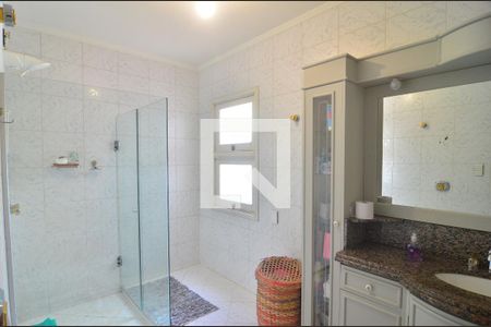 Casa à venda com 400m², 5 quartos e 3 vagasBanheiro 1