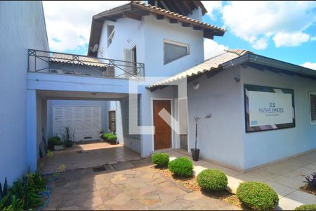 Casa à venda com 400m², 5 quartos e 3 vagasPátio