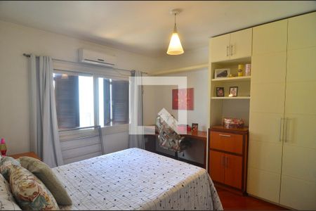 Casa à venda com 400m², 5 quartos e 3 vagasQuarto 2