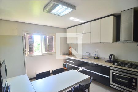 Casa à venda com 400m², 5 quartos e 3 vagasCozinha 1