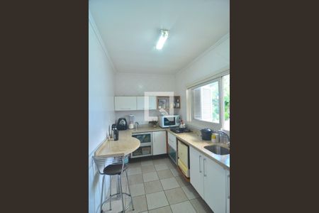 Casa à venda com 400m², 5 quartos e 3 vagasCozinha 2