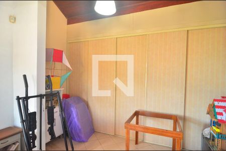 Casa à venda com 400m², 5 quartos e 3 vagasQuarto 4