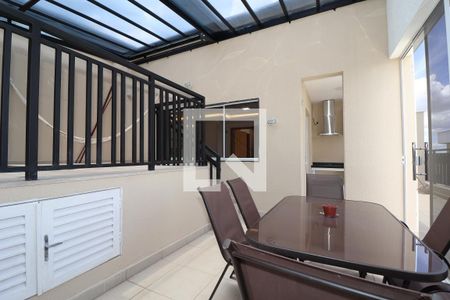 Apartamento para alugar com 110m², 1 quarto e 1 vagaVaranda