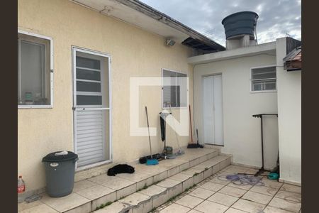 Casa à venda com 216m², 3 quartos e 2 vagas