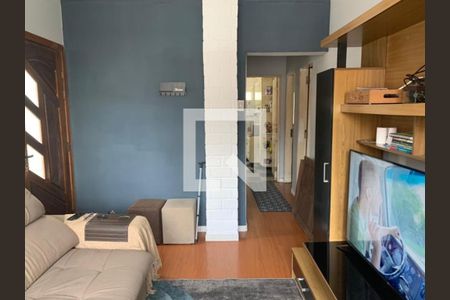 Casa à venda com 216m², 3 quartos e 2 vagas