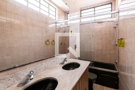 Casa à venda com 293m², 3 quartos e 3 vagas