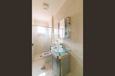 Apartamento à venda com 54m², 2 quartos e 1 vaga Apartamento à venda com 54m², 2 quartos e 1 vagaBanheiro