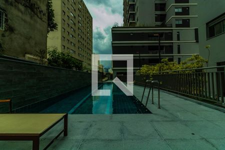Apartamento para alugar com 35m², 1 quarto e sem vagaÁrea comum - Piscina