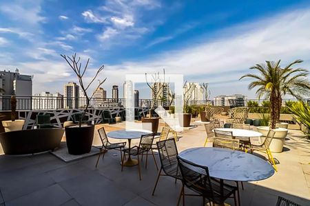 Studio para alugar com 35m², 1 quarto e sem vaga Studio para alugar com 35m², 1 quarto e sem vagaroof top