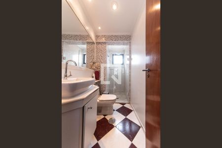 Apartamento para alugar com 210m², 4 quartos e 2 vagas Apartamento para alugar com 210m², 4 quartos e 2 vagasBanheiro Social