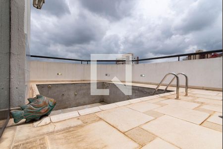 Apartamento para alugar com 210m², 4 quartos e 2 vagas Apartamento para alugar com 210m², 4 quartos e 2 vagasCobertura - Piscina