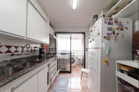 Apartamento para alugar com 210m², 4 quartos e 2 vagas Apartamento para alugar com 210m², 4 quartos e 2 vagasCozinha