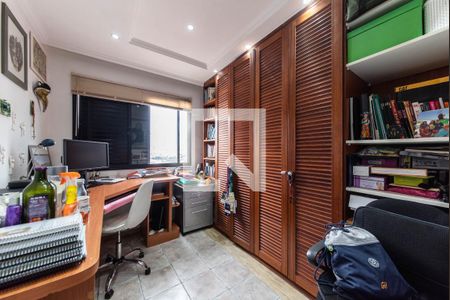 Apartamento para alugar com 210m², 4 quartos e 2 vagas Apartamento para alugar com 210m², 4 quartos e 2 vagasQuarto 1