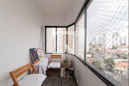 Apartamento para alugar com 210m², 4 quartos e 2 vagas Apartamento para alugar com 210m², 4 quartos e 2 vagasSacada da Sala