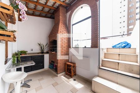 Apartamento para alugar com 210m², 4 quartos e 2 vagas Apartamento para alugar com 210m², 4 quartos e 2 vagasCoberturaCobertura