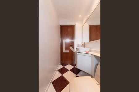 Apartamento para alugar com 210m², 4 quartos e 2 vagas Apartamento para alugar com 210m², 4 quartos e 2 vagasBanheiro Social