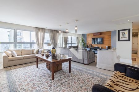 Sala de apartamento à venda com 3 quartos, 268m² em Chácara Itaim, São Paulo