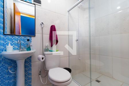 Casa à venda com 140m², 3 quartos e 2 vagasBanheiro 2