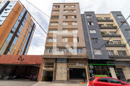 Fachada do Condomínio de apartamento para alugar com 2 quartos, 72m² em Santana, São Paulo
