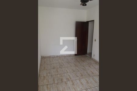 Quarto de apartamento para alugar com 2 quartos, 100m² em Pilares, Rio de Janeiro