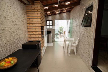 Casa à venda com 155m², 3 quartos e 3 vagasÁrea de Serviço