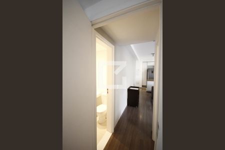 Apartamento à venda com 87m², 2 quartos e 2 vagasCorredor