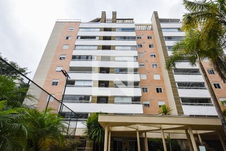 Fachada de apartamento à venda com 3 quartos, 103m² em Vila Suzana, São Paulo