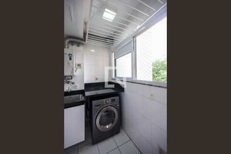 Área de serviço de apartamento à venda com 3 quartos, 103m² em Vila Suzana, São Paulo