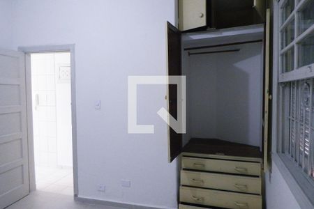 Quarto/Sala de kitnet/studio para alugar com 1 quarto, 31m² em Centro, São Vicente