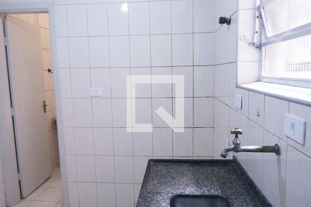 Cozinha de kitnet/studio para alugar com 1 quarto, 31m² em Centro, São Vicente