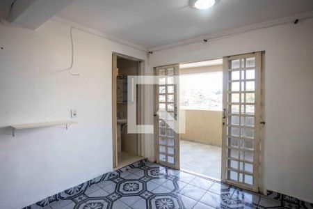 Quarto de casa para alugar com 1 quarto, 50m² em Serraria, Diadema