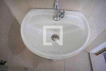 Banheiro de casa para alugar com 1 quarto, 50m² em Serraria, Diadema