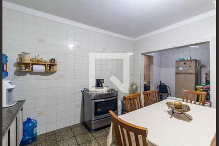 Casa à venda com 190m², 4 quartos e 3 vagas Casa à venda com 190m², 4 quartos e 3 vagasCasa 2 - Cozinha