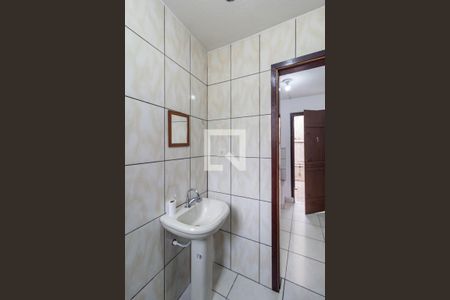 Casa à venda com 190m², 4 quartos e 3 vagas Casa à venda com 190m², 4 quartos e 3 vagasCasa 1 - Banheiro