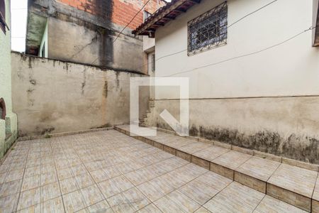 Casa à venda com 190m², 4 quartos e 3 vagas Casa à venda com 190m², 4 quartos e 3 vagasÁrea Externa