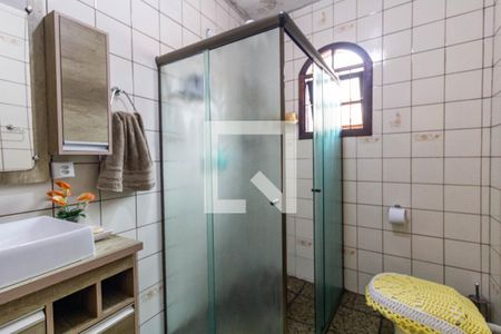 Casa à venda com 190m², 4 quartos e 3 vagas Casa à venda com 190m², 4 quartos e 3 vagasCasa 2 - Banheiro