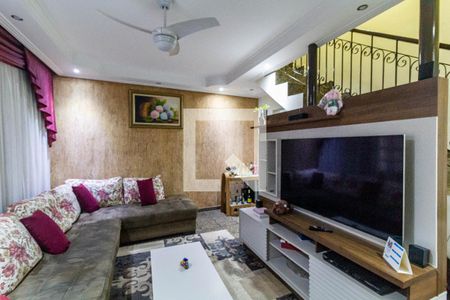 Casa à venda com 190m², 4 quartos e 3 vagas Casa à venda com 190m², 4 quartos e 3 vagasCasa 2 - Sala