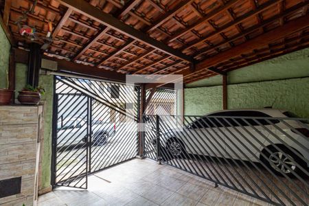 Casa à venda com 190m², 4 quartos e 3 vagas Casa à venda com 190m², 4 quartos e 3 vagasGaragem