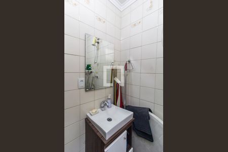 Casa à venda com 190m², 4 quartos e 3 vagas Casa à venda com 190m², 4 quartos e 3 vagasCasa 2 - Lavabo