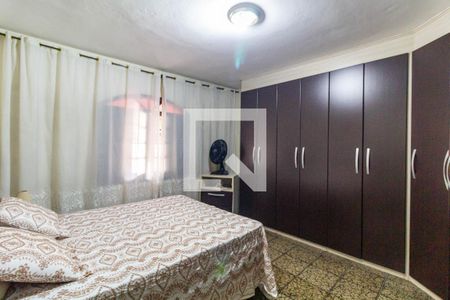 Casa à venda com 190m², 4 quartos e 3 vagas Casa à venda com 190m², 4 quartos e 3 vagasCasa 2 - Quarto 2