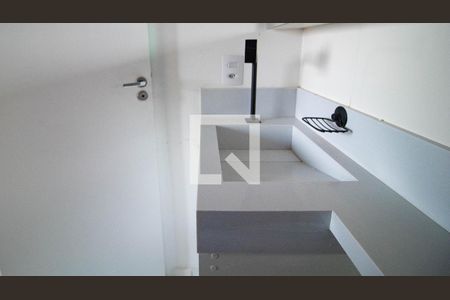 Apartamento para alugar com 33m², 2 quartos e sem vaga Apartamento para alugar com 33m², 2 quartos e sem vagaBanheiro