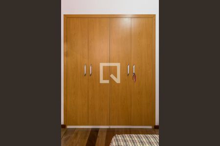 Apartamento à venda com 78m², 3 quartos e sem vagaQuarto 2 - Armário